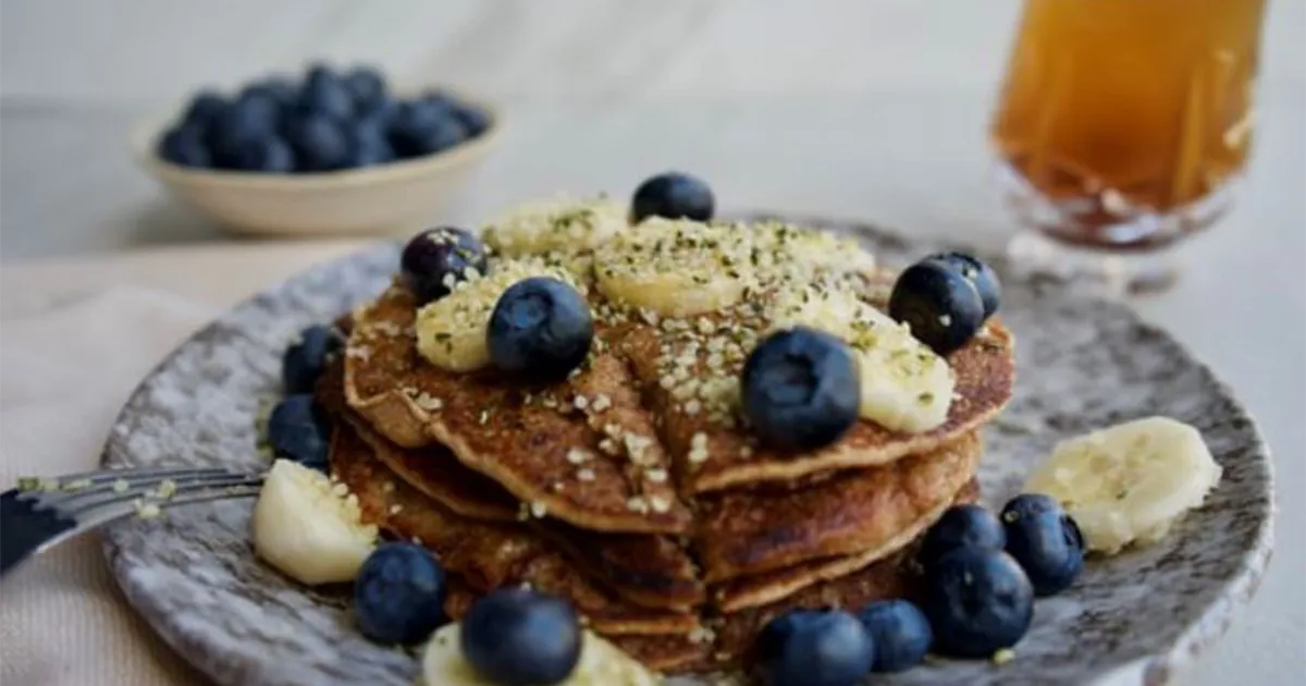 Pancakes hemp hearts
